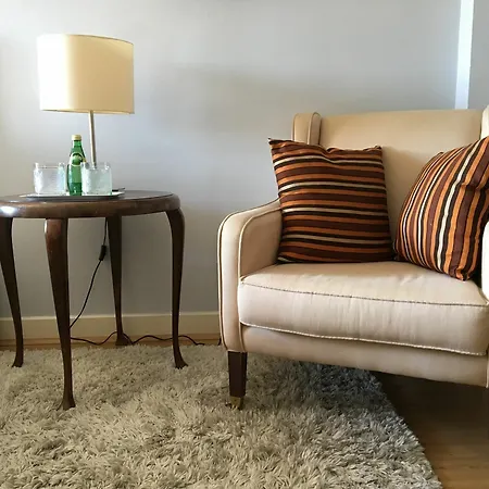 Luxe Spacious Flat